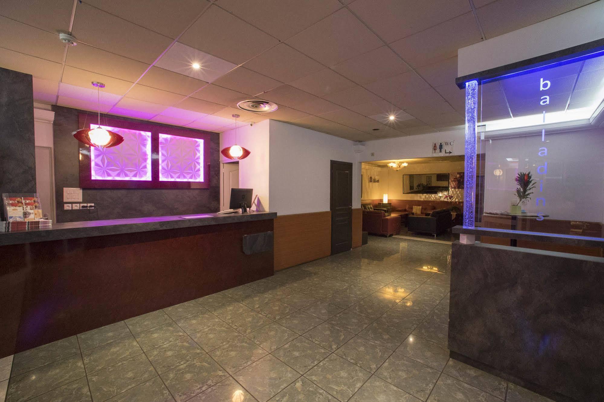 Hotel Restaurant Kyriad Direct Dijon Nord - Zenith - Toison D'Or Ngoại thất bức ảnh