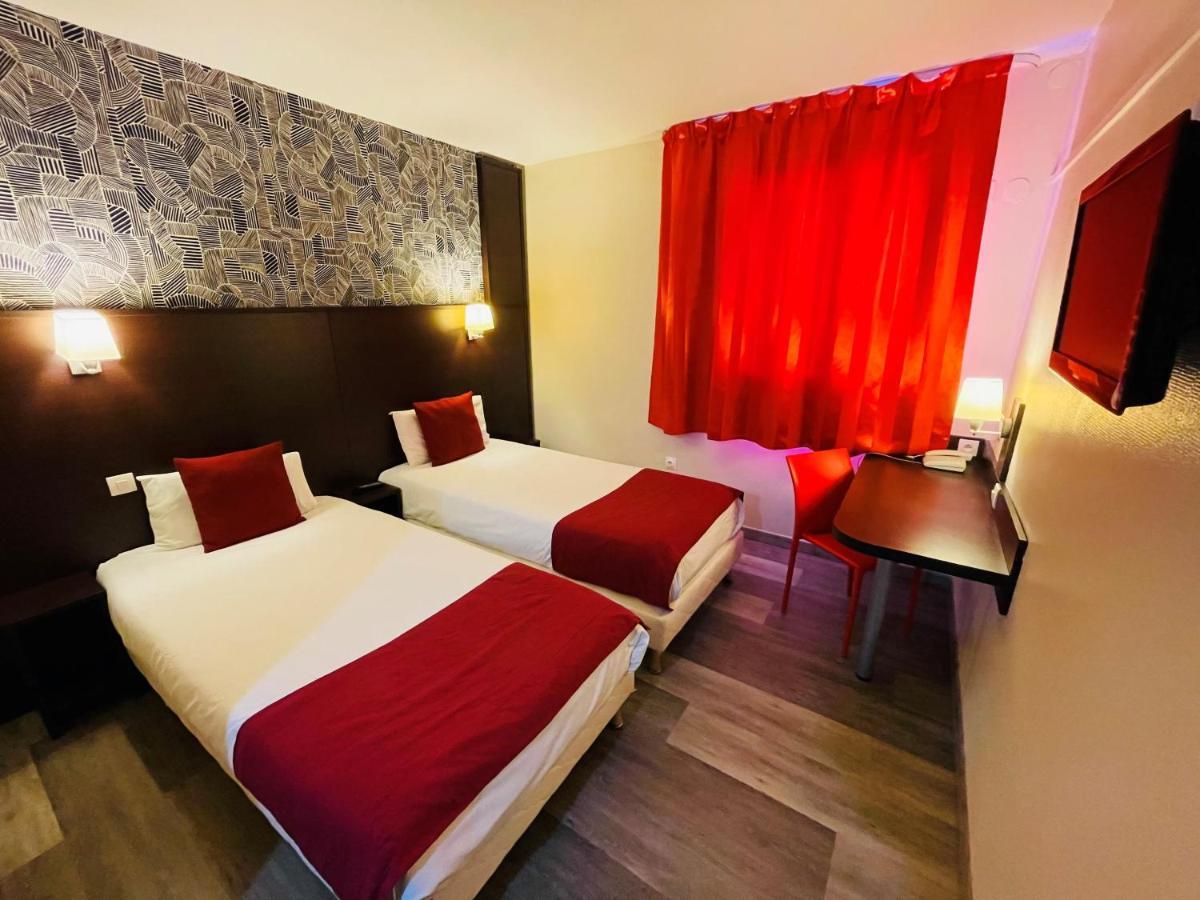 Hotel Restaurant Kyriad Direct Dijon Nord - Zenith - Toison D'Or Ngoại thất bức ảnh