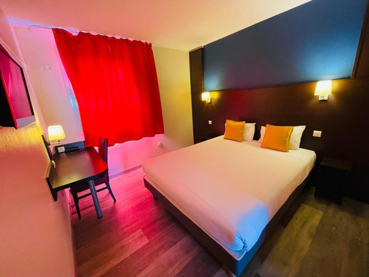 Hotel Restaurant Kyriad Direct Dijon Nord - Zenith - Toison D'Or Ngoại thất bức ảnh