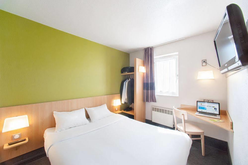 Hotel Restaurant Kyriad Direct Dijon Nord - Zenith - Toison D'Or Ngoại thất bức ảnh